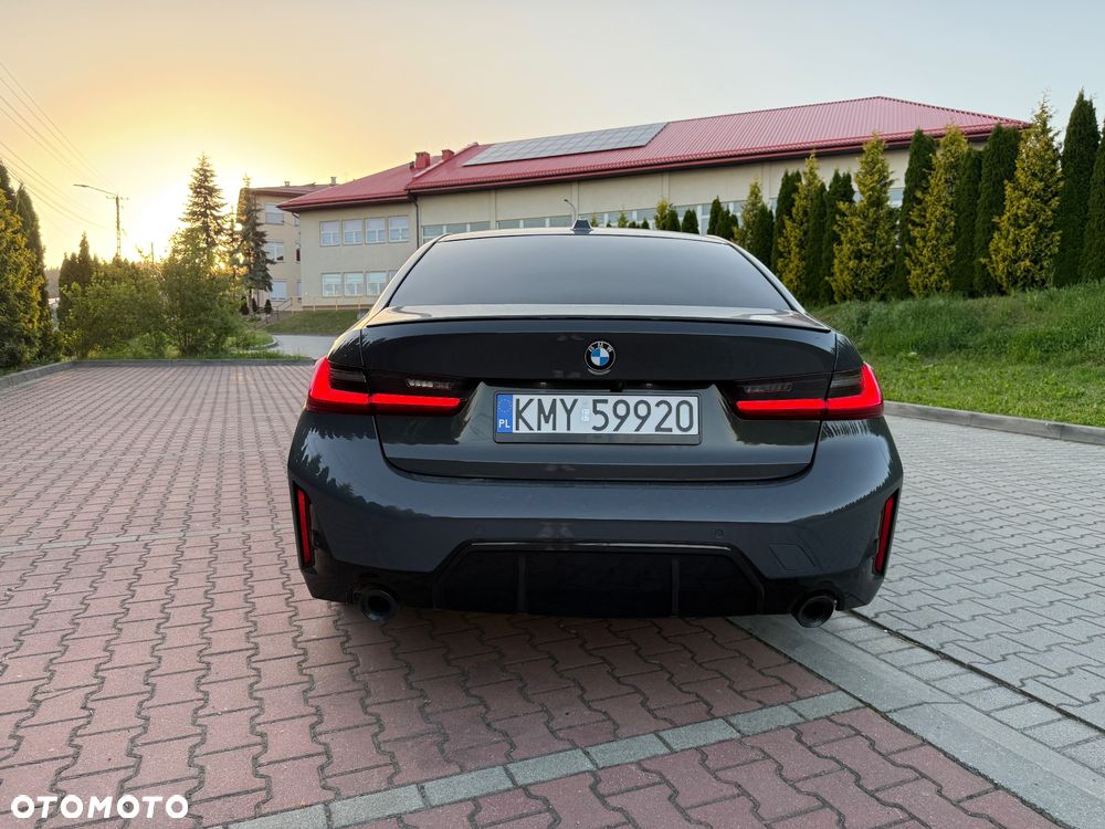 BMW Seria 3 320d xDrive Edition M Sport Shadow - 4