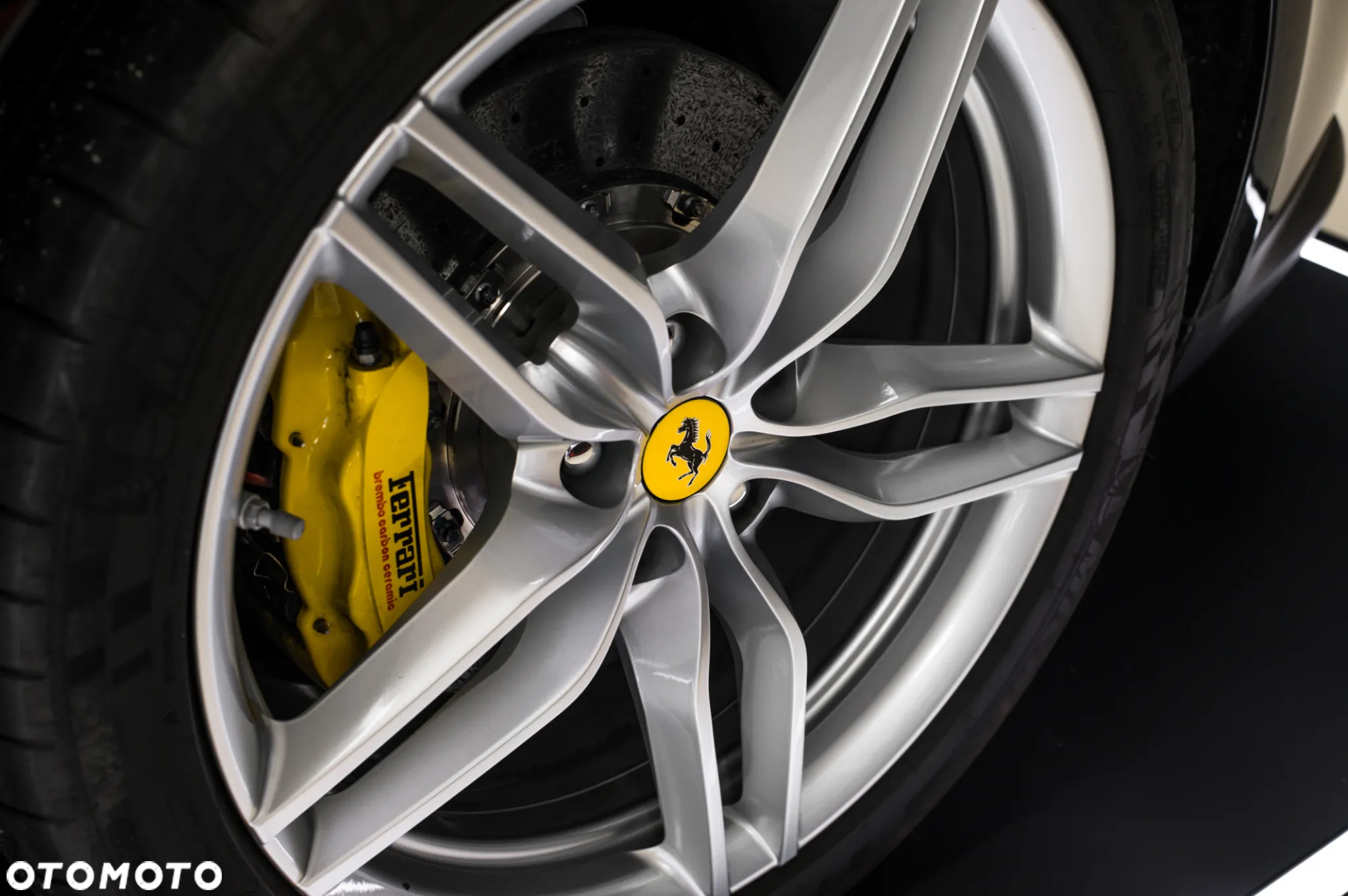 Ferrari FF Standard - 8