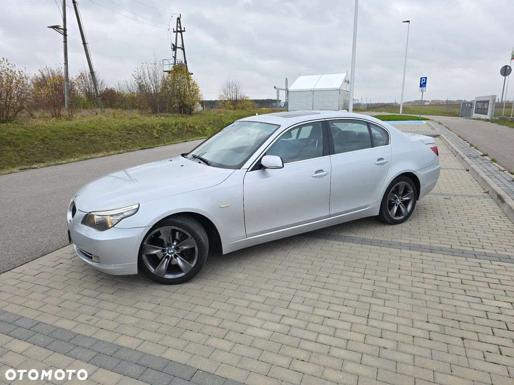 BMW Seria 5 530d xDrive - 5