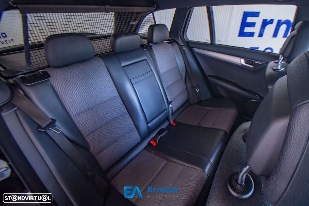 Mercedes-Benz C 220 - 25