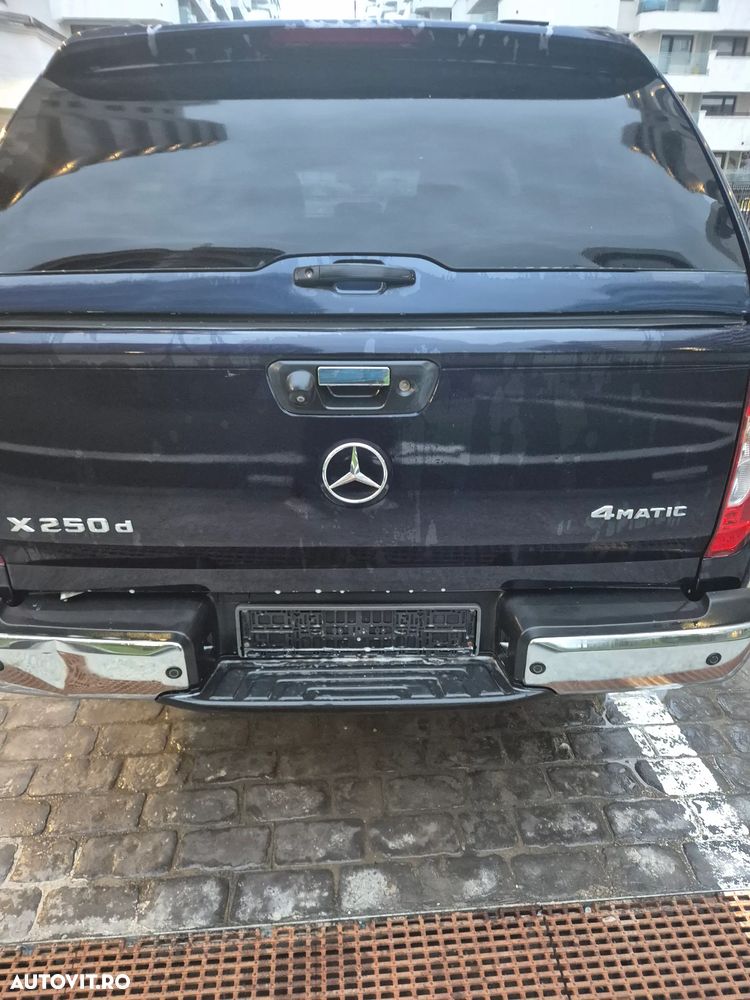 Mercedes-Benz X class 250 - 7