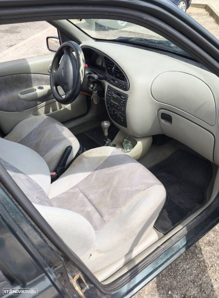 Ford Fiesta 1.25 Techno - 7