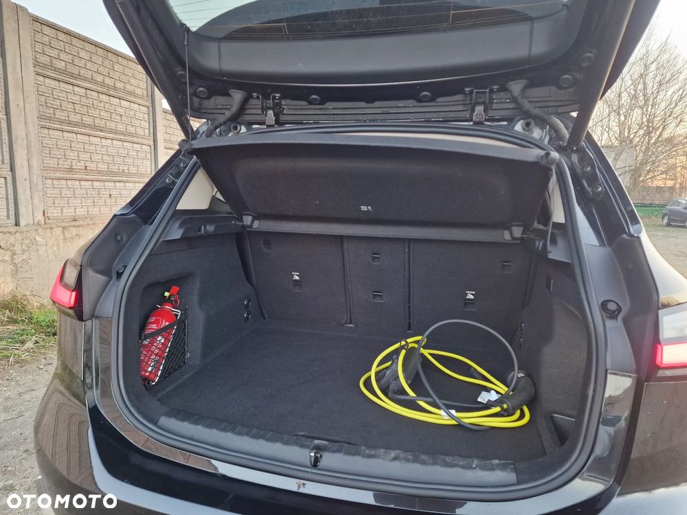 BMW Seria 2 225e xDrive Luxury Line - 23