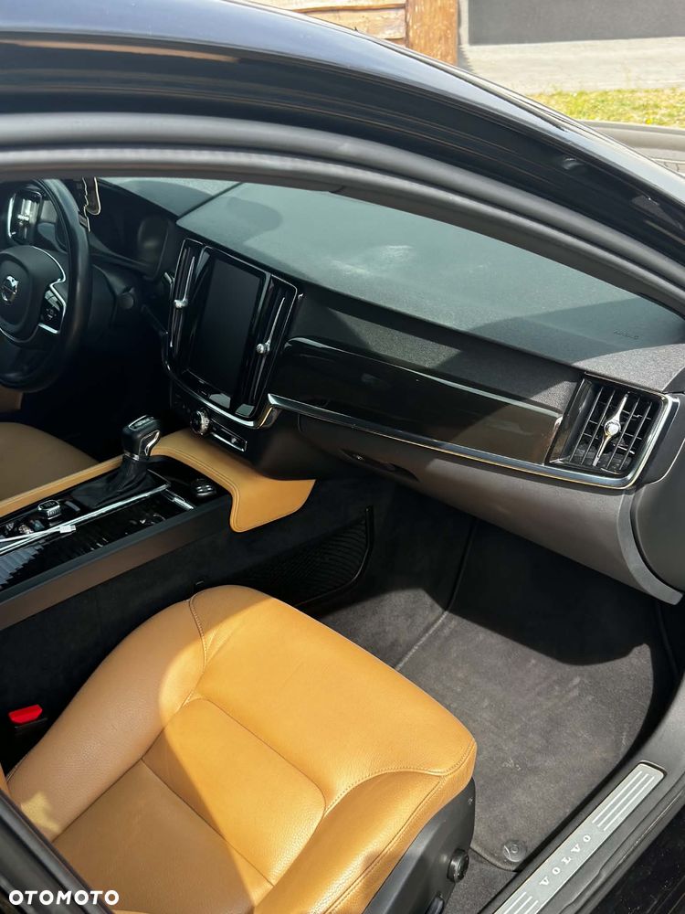 Volvo S90 T5 Momentum - 8