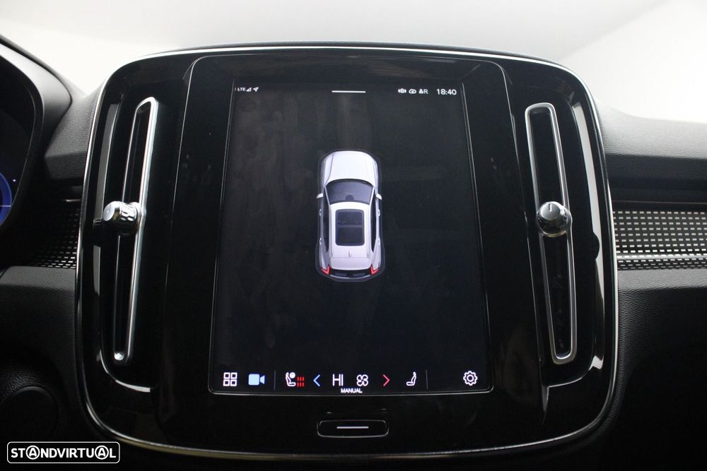 Volvo XC 40 Recharge Twin Plus - 17