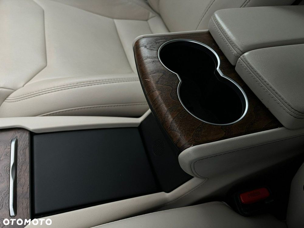 Tesla Model S 75 - 22