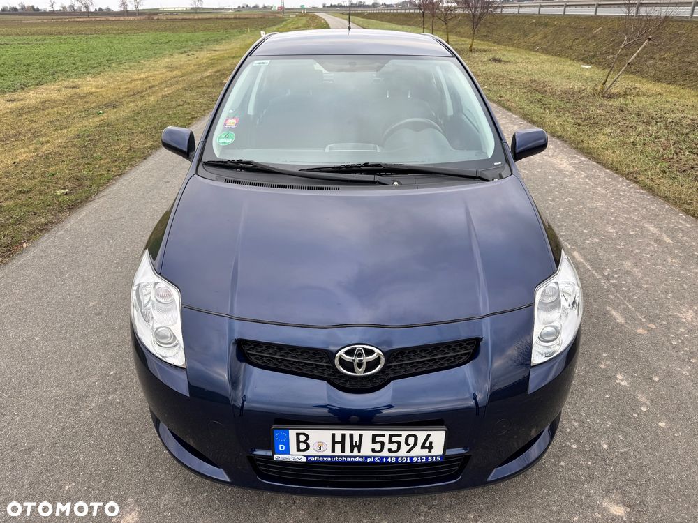 Toyota Auris 1.6 VVT-i Executive - 20
