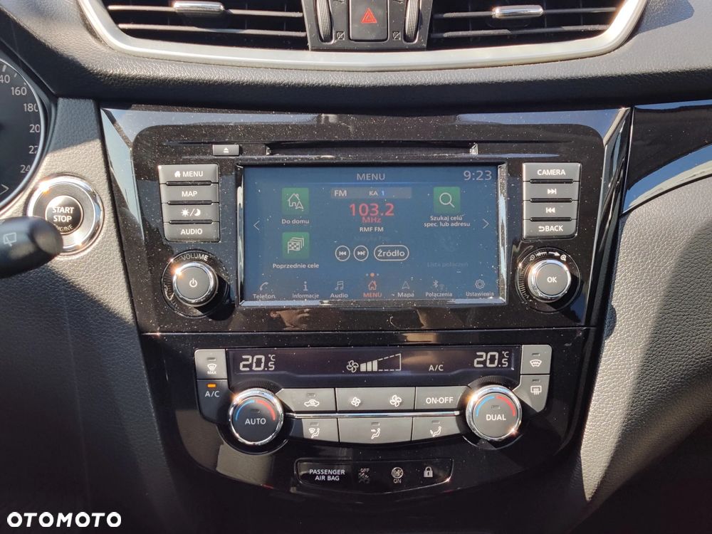 Nissan Qashqai 1.7 dCi 4x4 N-Connecta Xtronic - 11