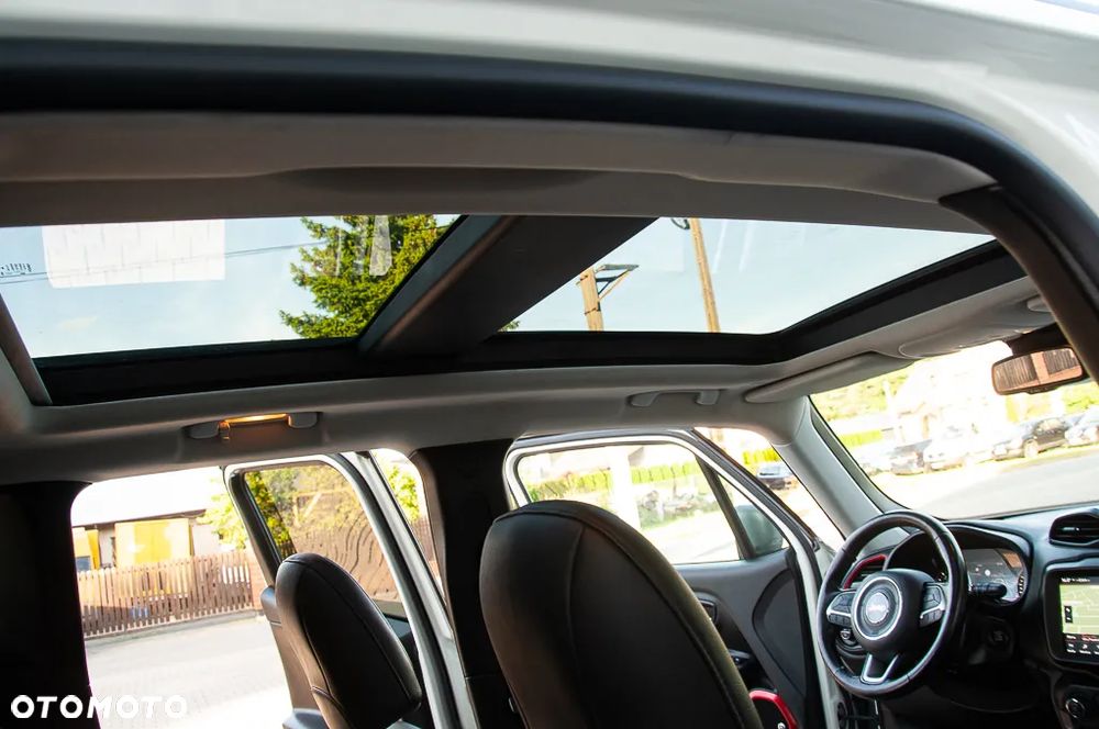 Jeep Renegade 2.0 MultiJet Trailhawk 4WD S&S - 25