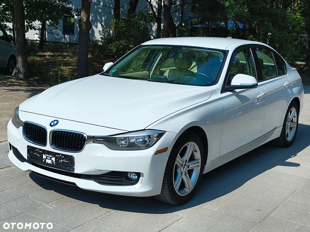 BMW Seria 3 320i Sport-Aut Luxury Line - 1