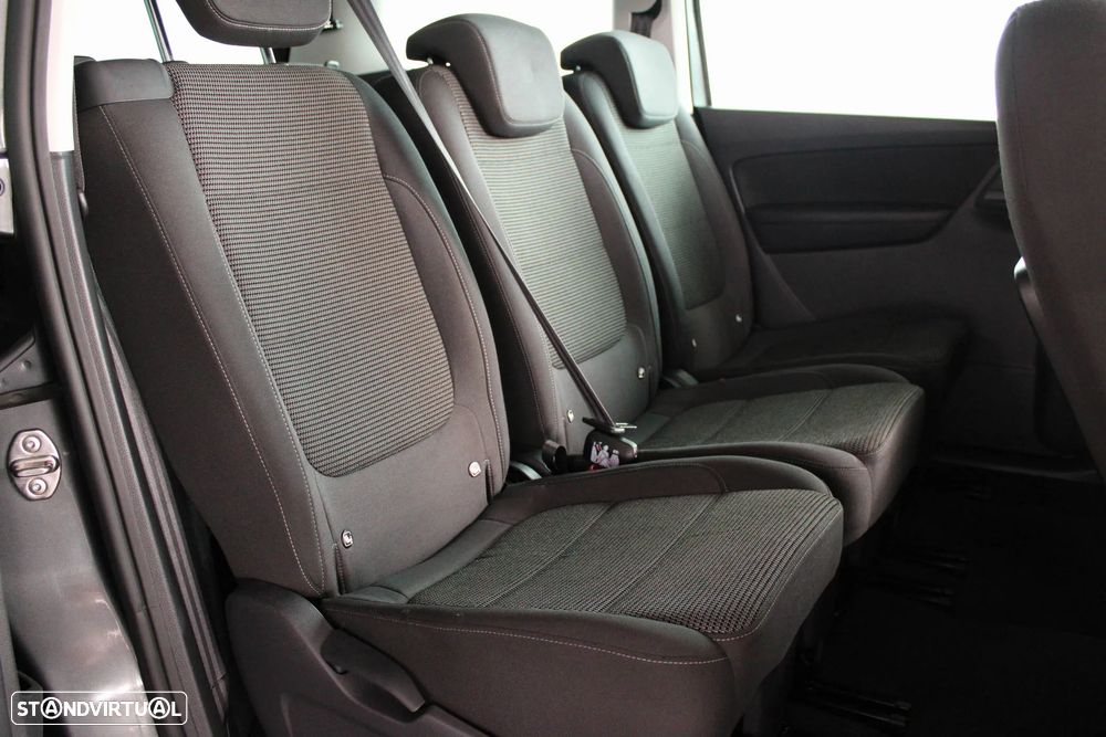 VW Sharan 2.0 TDI Confortline - 14