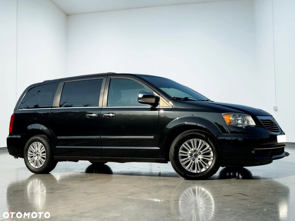 Lancia Voyager 2.8 Multijet 16v Platinum - 4