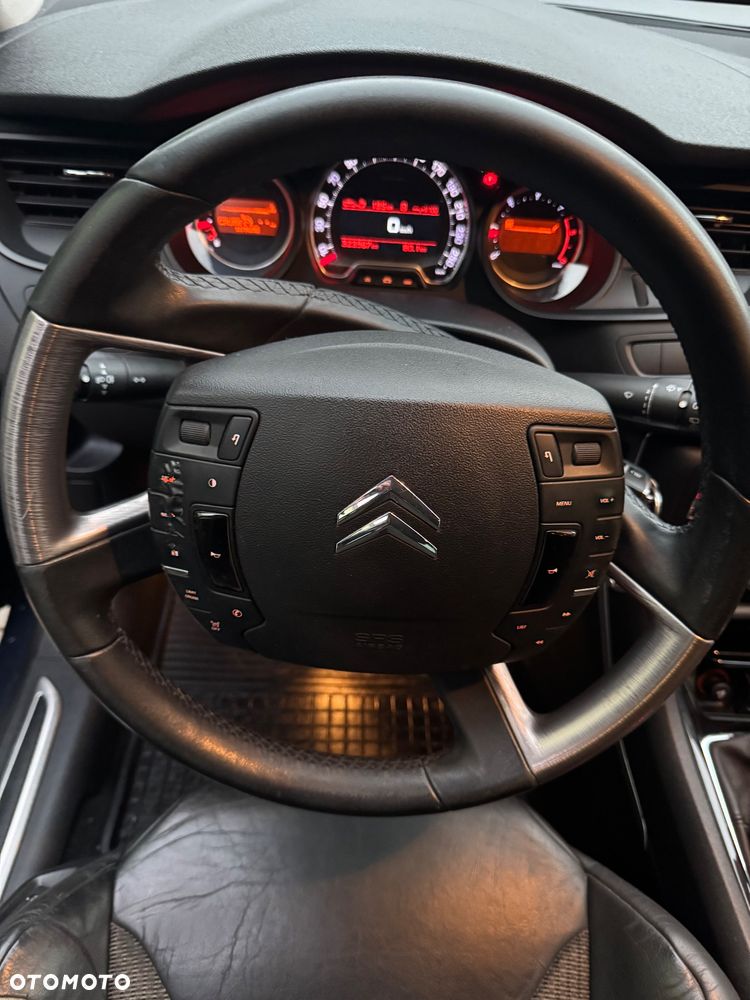 Citroën C5 HDi 135 Exclusive - 12