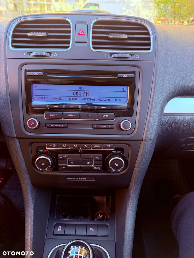 Volkswagen Golf - 4