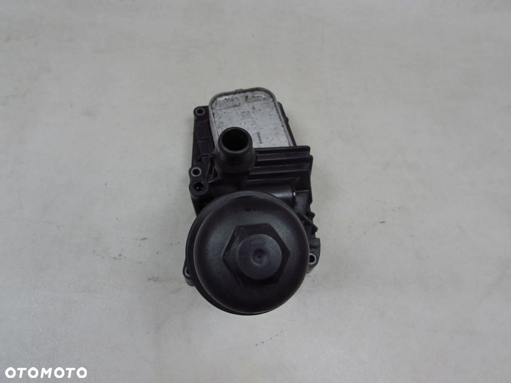 BMW F10 F11 F20 F30 E90 2.0 D N47 OBUDOWA FILTRA OLEJU CHLODNICZKA 170377932 70377354 8507626 - 6