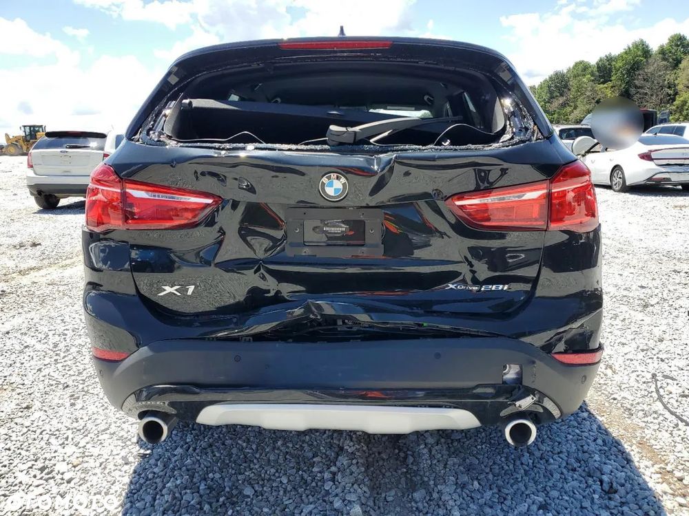 BMW X1 xDrive25i GPF Sport Line - 6