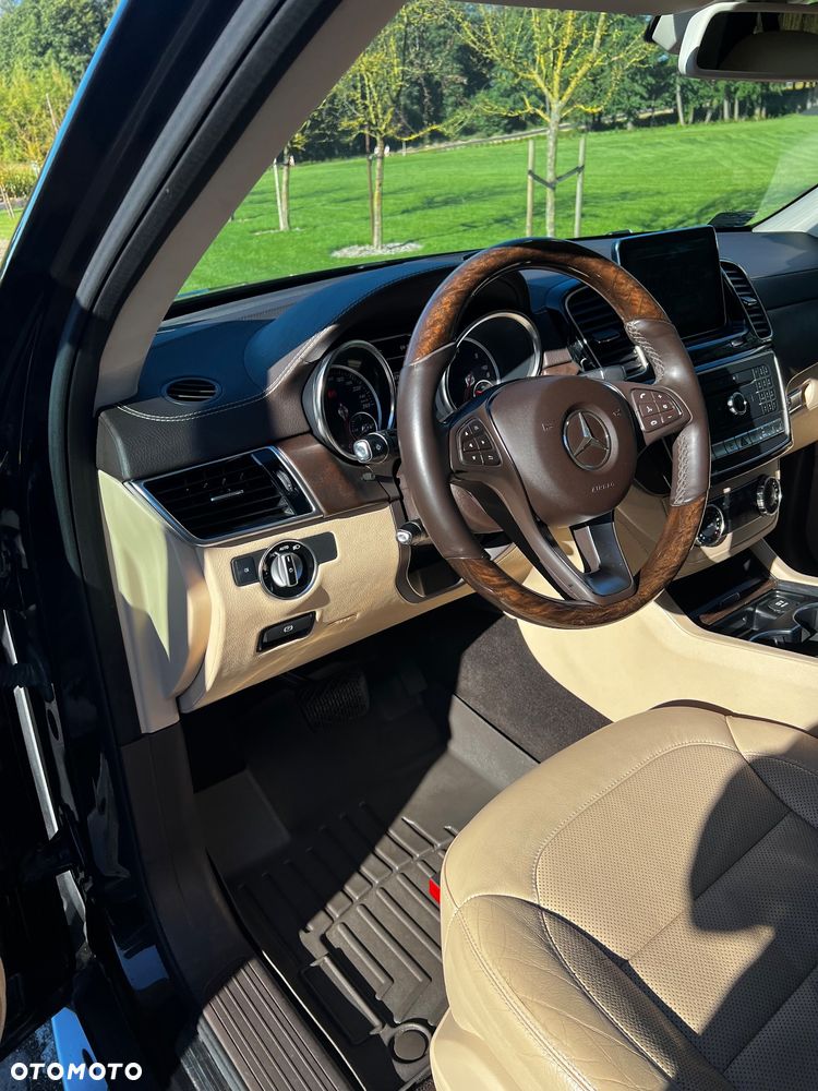 Mercedes-Benz GLE 350 d 4-Matic - 13