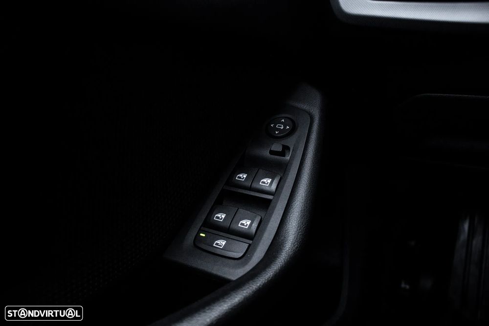 BMW 116 d Aut. Advantage - 19