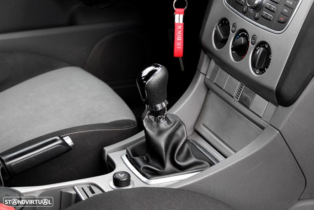 Ford Focus 1.6 TDCi Trend - 13