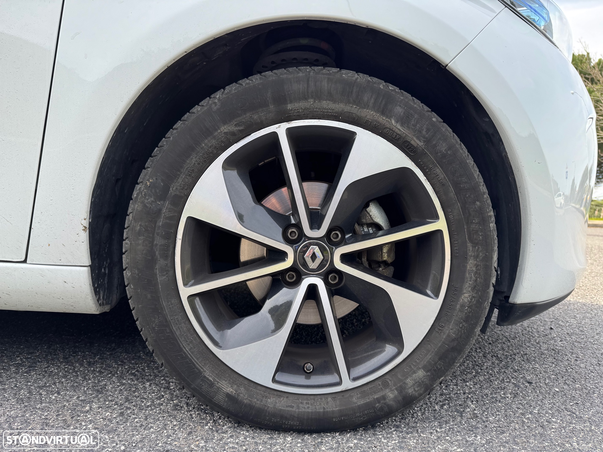 Renault Zoe (s/ Bateria) Intens 40 Flex Q90 - 7