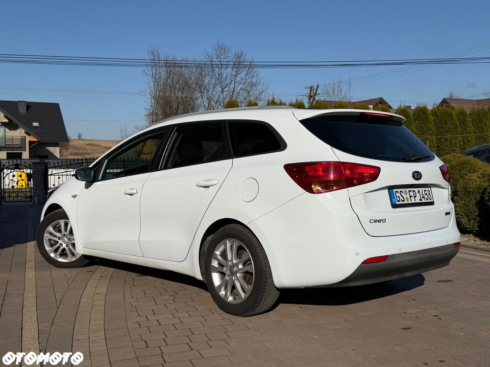 Kia Ceed 1.6 GDI Spirit - 5