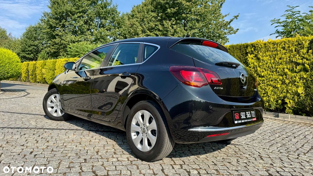 Opel Astra - 8