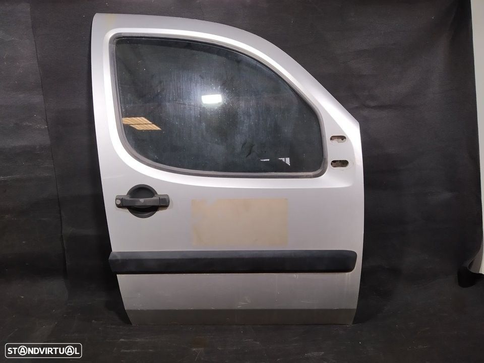PORTA FRONTAL DIREITA FIAT DOBLO LIMUSINA 2008 - 2
