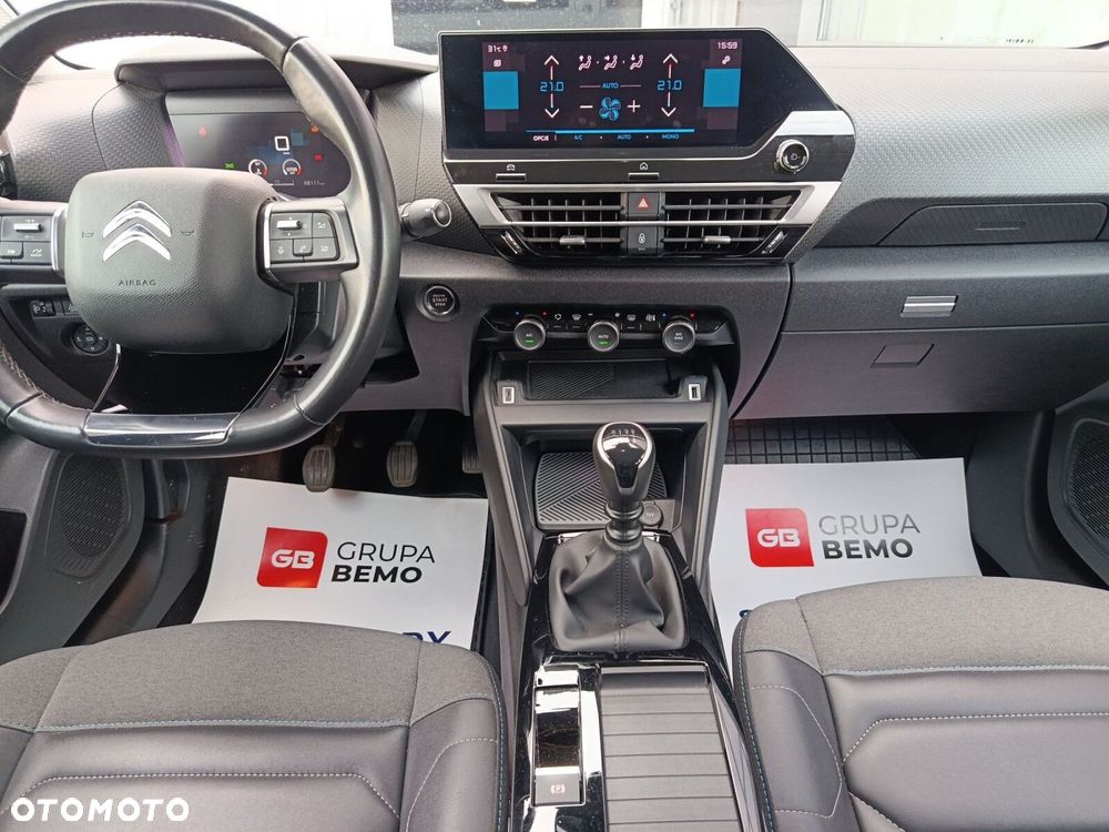 Citroën C4 1.2 PureTech Shine S&S - 19