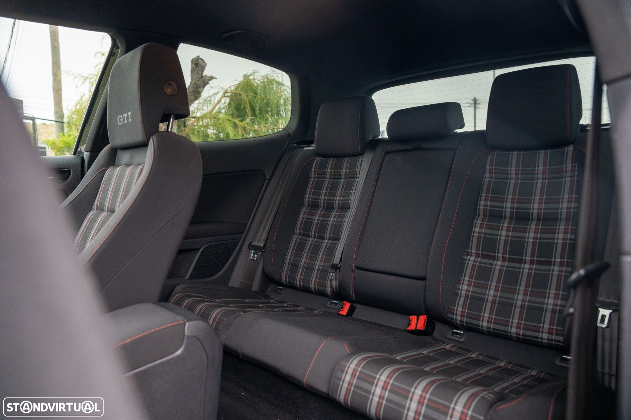VW Golf 2.0 TSi GTI - 18