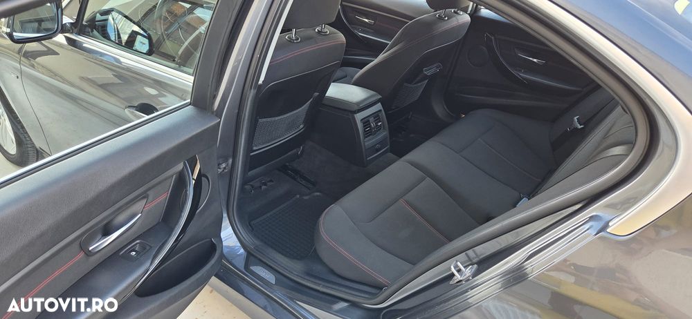 BMW Seria 3 318d - 12