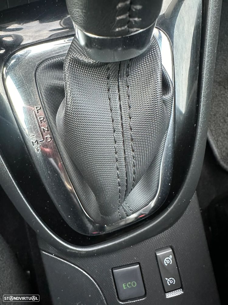 Renault Captur ENERGY TCe 120 EDC Elysee - 11