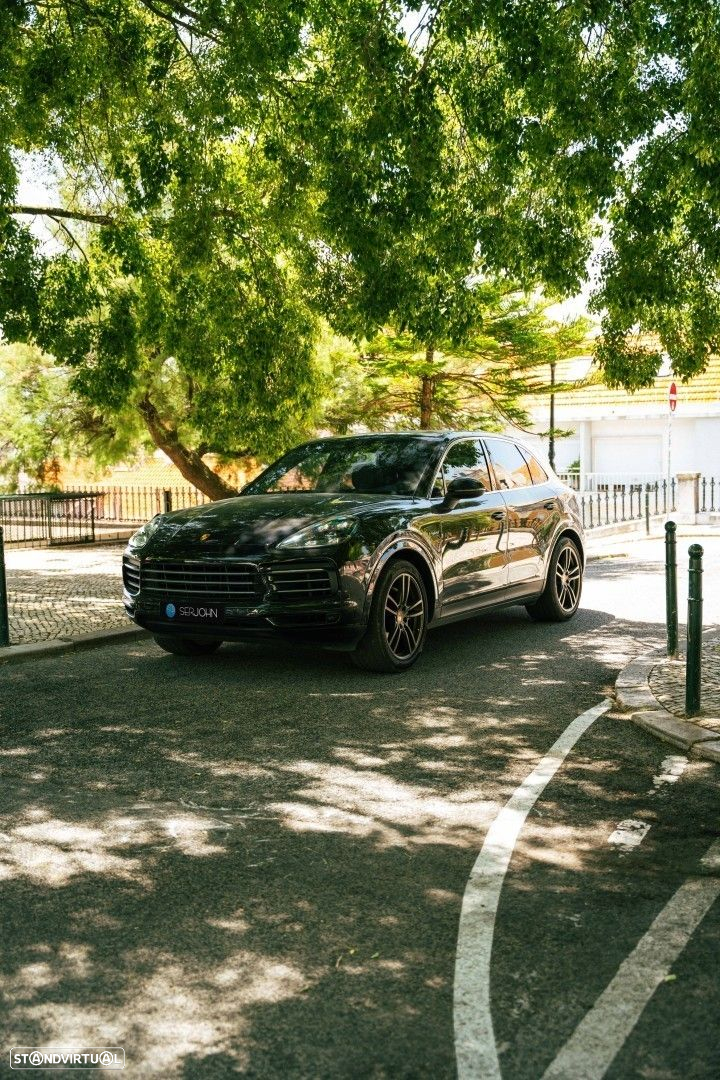 Porsche Cayenne E-Hybrid - 3