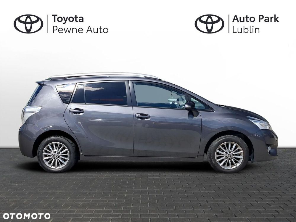 Toyota Verso 1.8 Premium 7os EU6 - 7