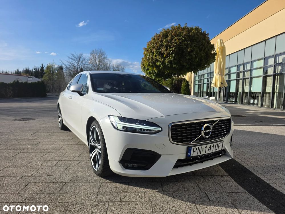 Volvo S90 D3 SCR R-Design - 2