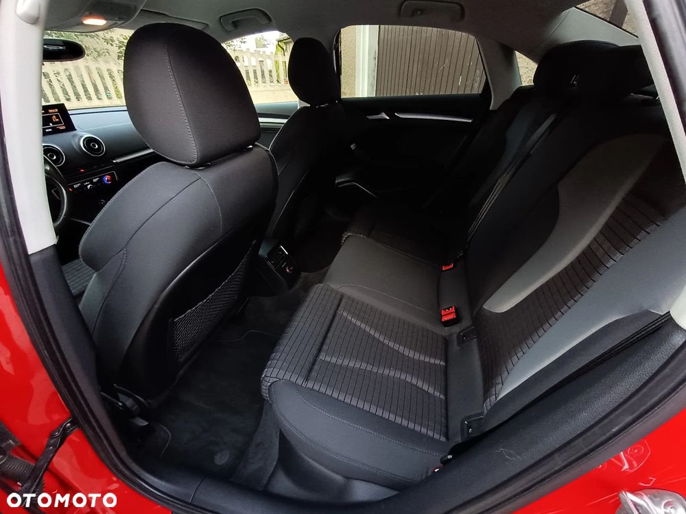 Audi A3 Limousine 1.4 TFSI Ambiente - 16