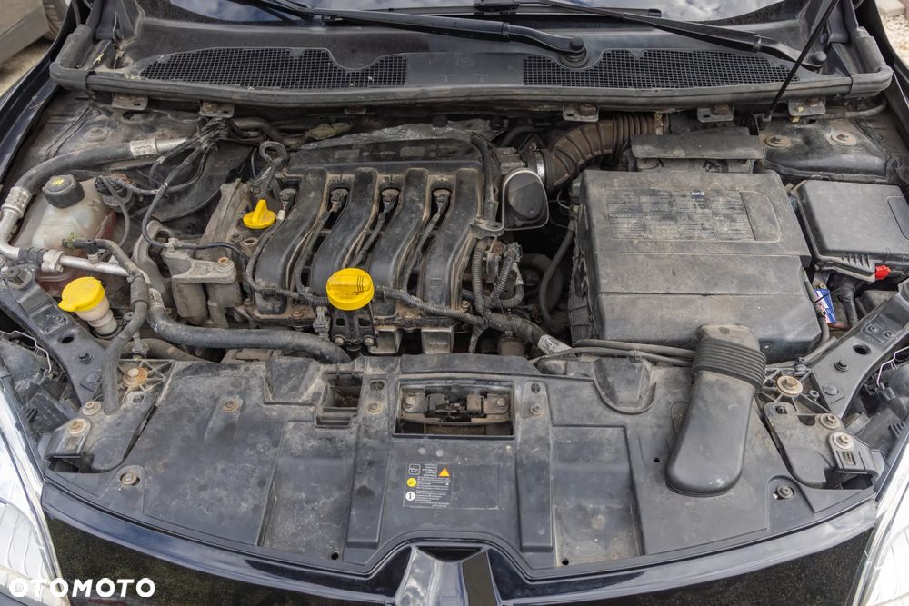Renault Megane 1.6 16V Dynamique Euro5 - 14