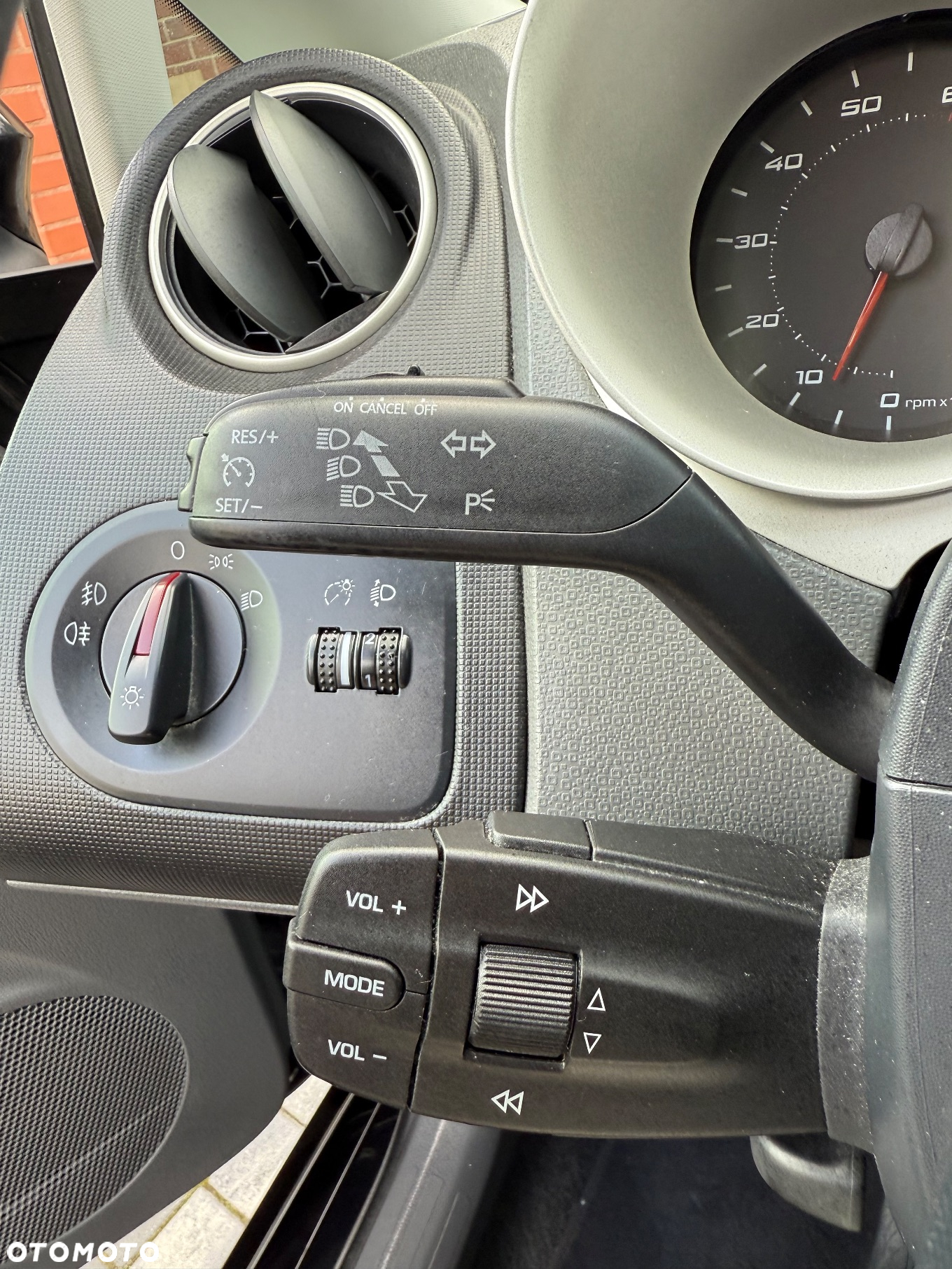 Seat Ibiza 1.4 16V Style - 29