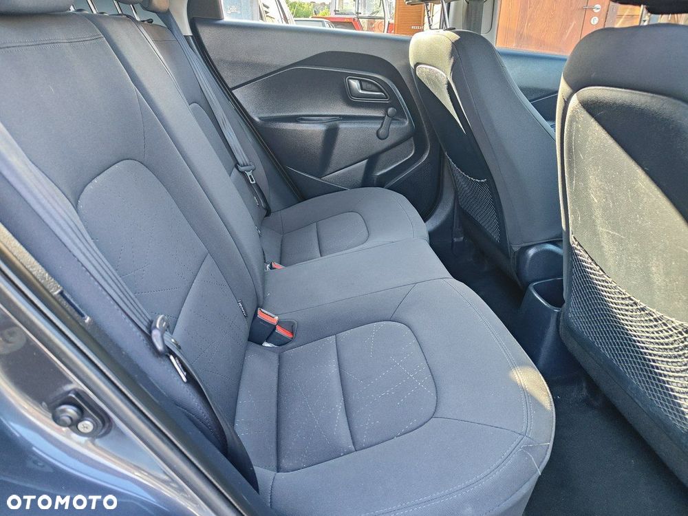 Kia Rio 1.2 Attract - 18