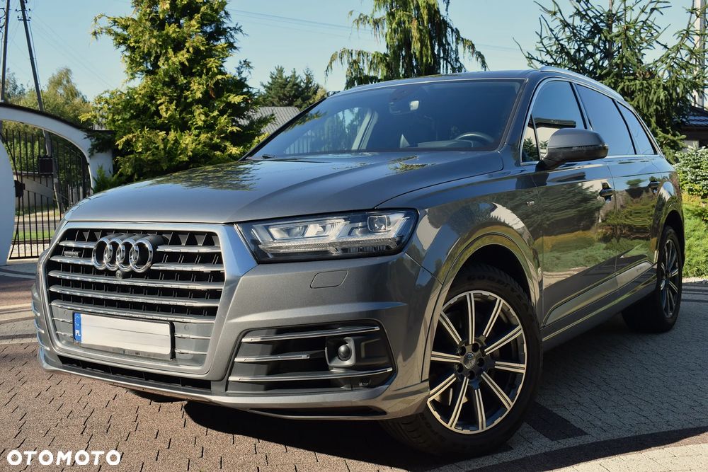Audi Q7 3.0 TFSI Quattro Tiptronic - 1
