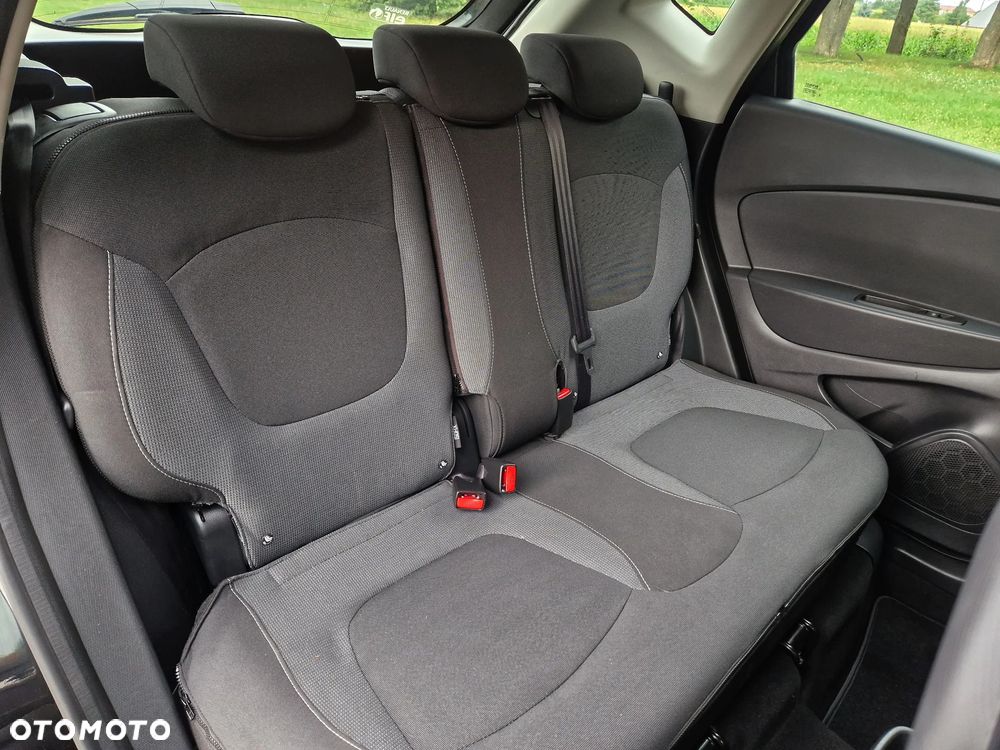 Renault Captur - 26