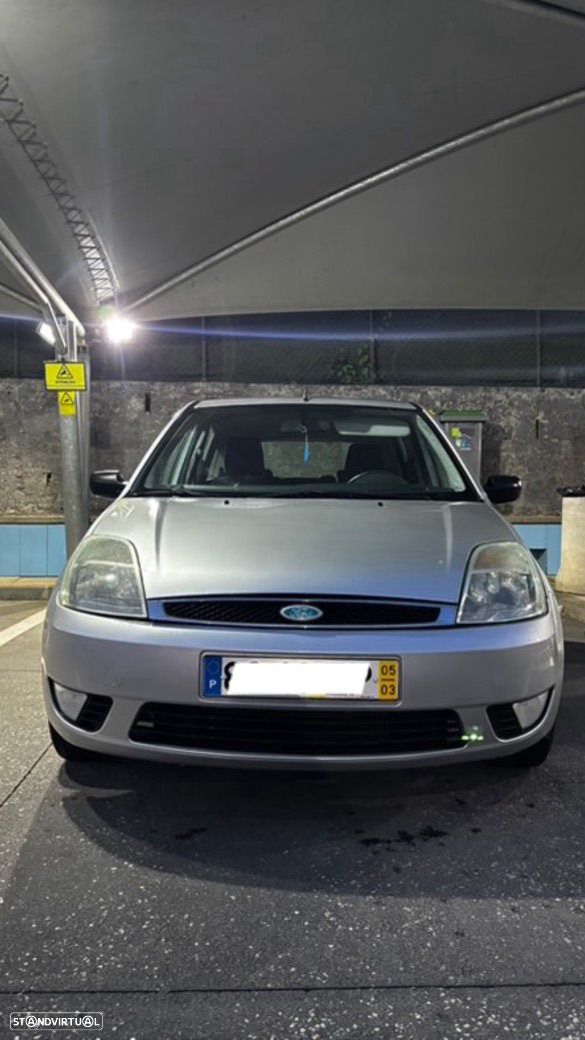 Ford Fiesta 1.25 Ghia - 1