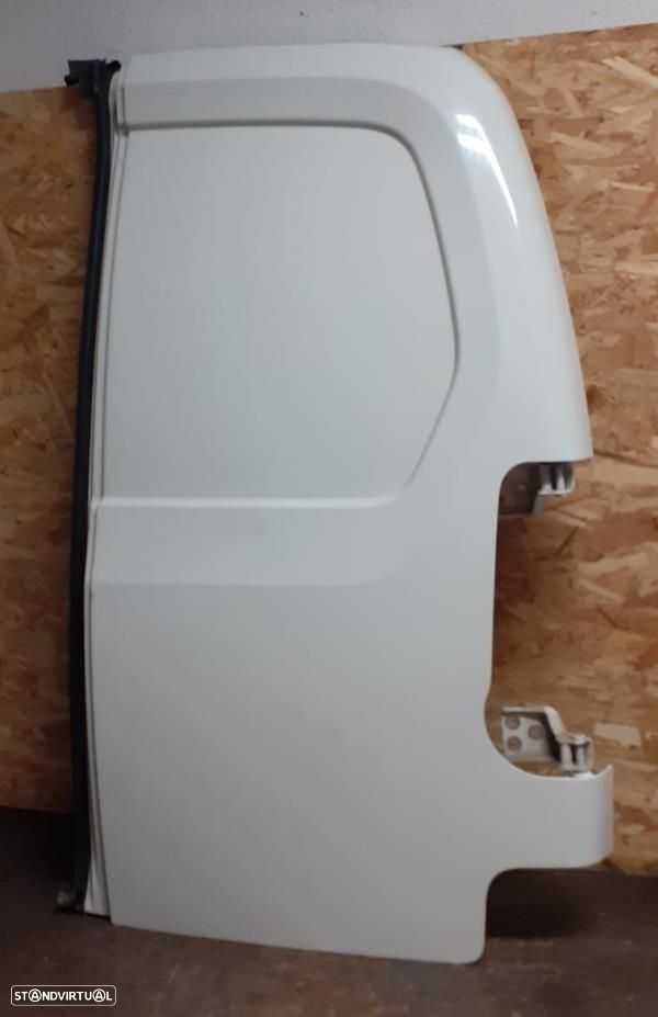 Porta Trás Dto Peugeot Partner Caixa (K9) - 1
