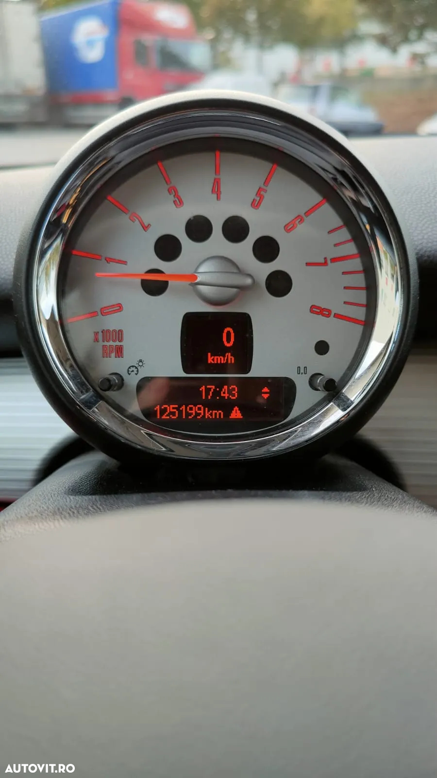 Mini Cooper Standard - 13