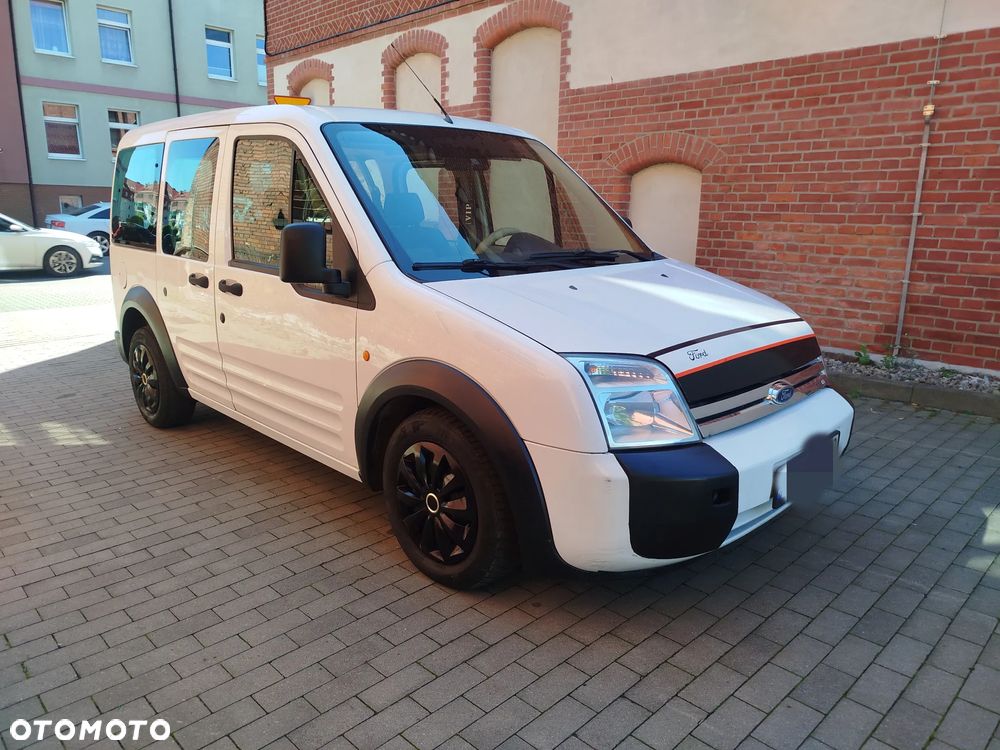 Ford Tourneo Connect - 4