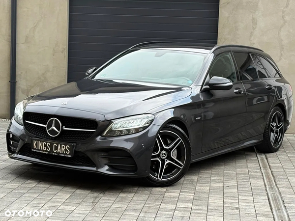 Mercedes-Benz Klasa C 220 d T 9G-TRONIC AMG Line