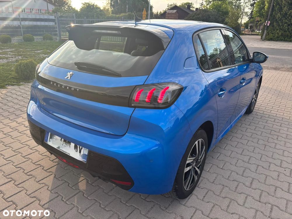 Peugeot 208 - 2