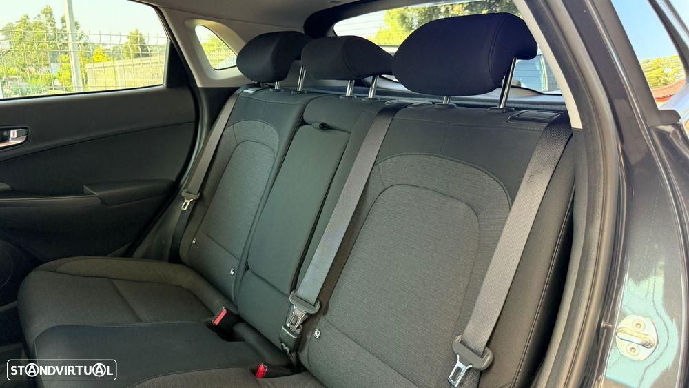 Hyundai Kauai EV 64.8 kWh Vanguard - 13