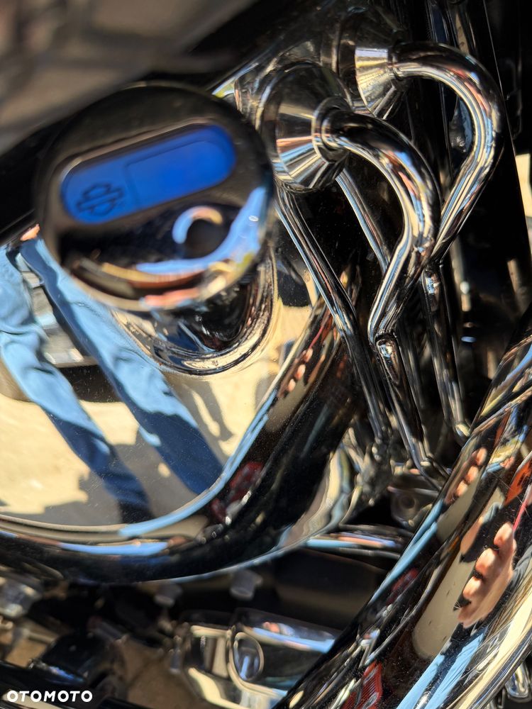 Harley-Davidson Softail Deluxe - 10