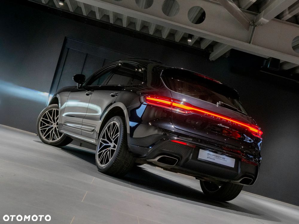 Porsche Macan Standard - 12