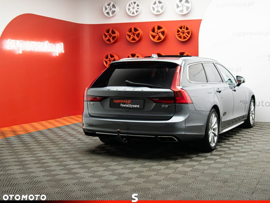 Volvo V90 D5 AWD Inscription - 8